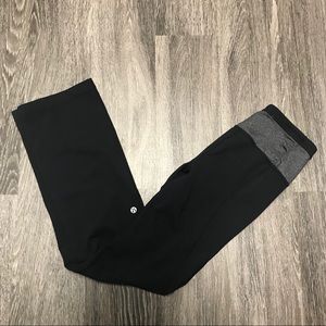 Lululemon black and gray yoga groove pants